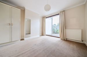 Dining Room- click for photo gallery